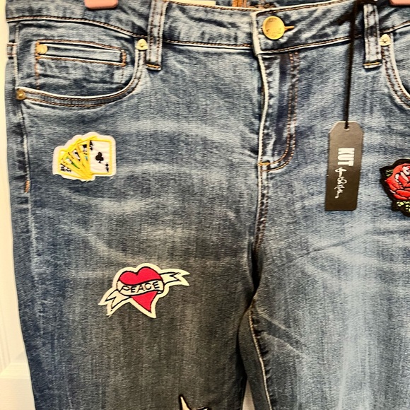 KUT FROM THE KLOTH NWT AUTHENTIC “CATHERINE BOYFRIEND” WITH PATCHES FRAYED JEAN - Picture 7 of 17